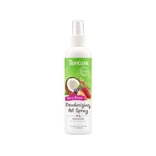 TropiClean Berry Breeze Deodorizing Spray for Pets, 8oz
