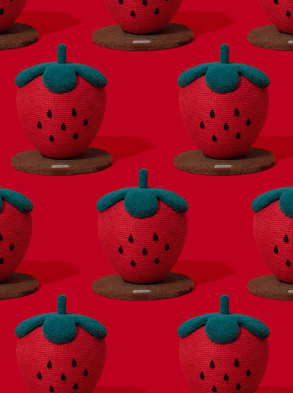 VETRESKA Strawberry Cat Scratching Ball